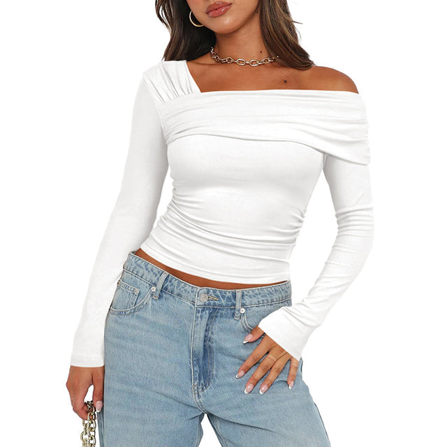 Well Tailored T-Shirt with a Graceful Silhouette