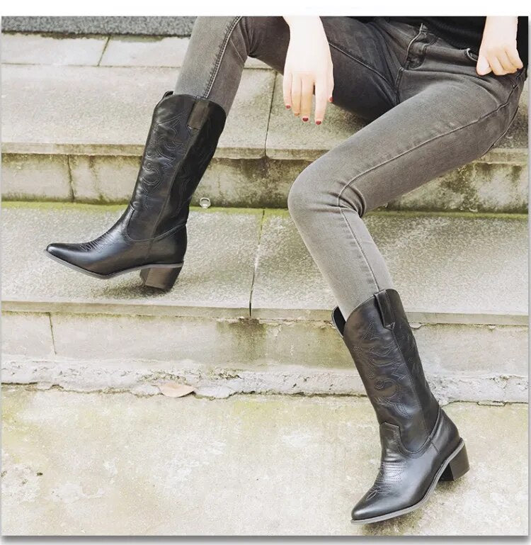 Beautifully Finished Shoes in a Timeless Design