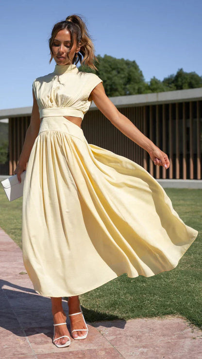 Sophisticated Dress with a Clean Classic Look