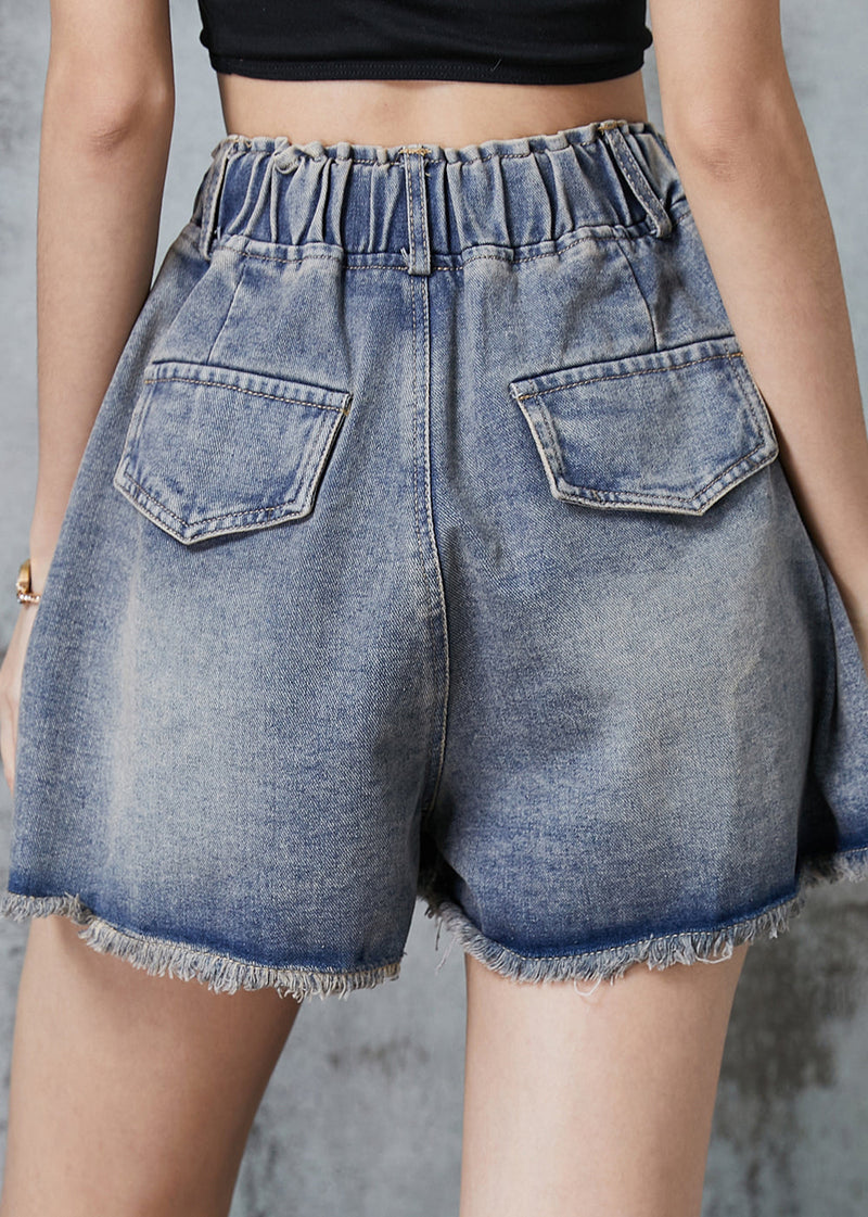 Sophisticated Garment with a Clean Classic Look