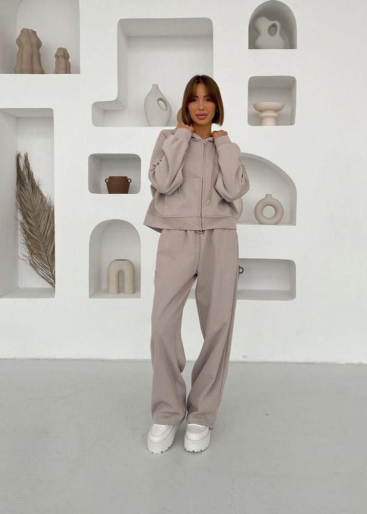 Polished Pants with an Effortless Classic Look