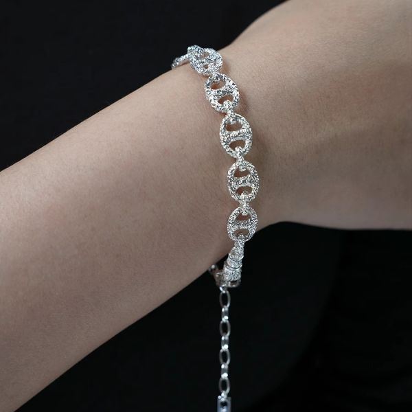 Gracefully Styled Garment for Any Occasion