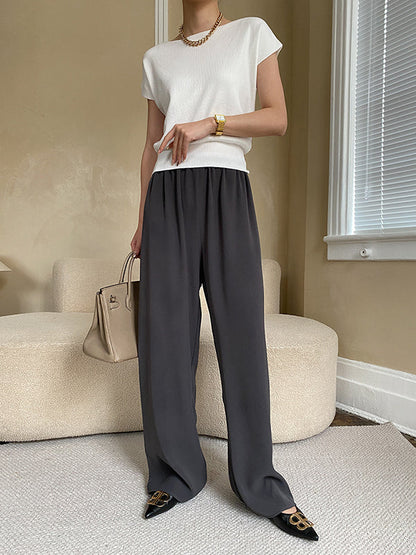 A Vintage Style Pullover with Delicate Timeless Details