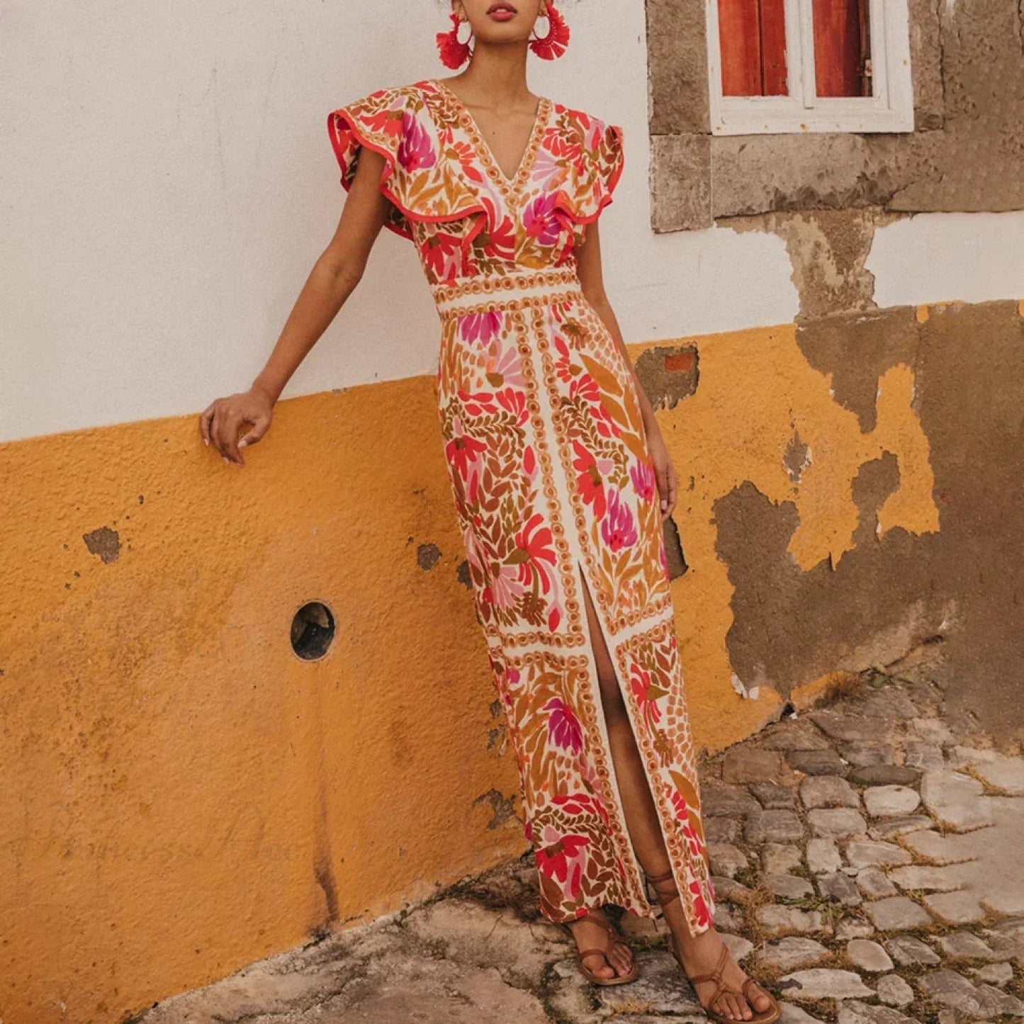 Sophisticated Garment with a Clean Classic Look