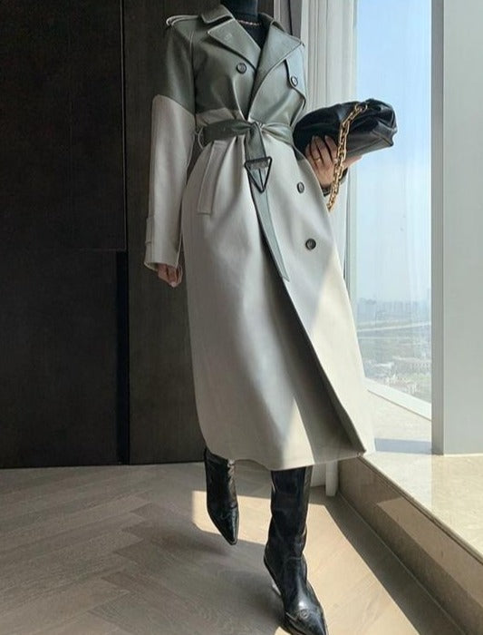 Effortlessly Elegant Coat with a Timeless Design
