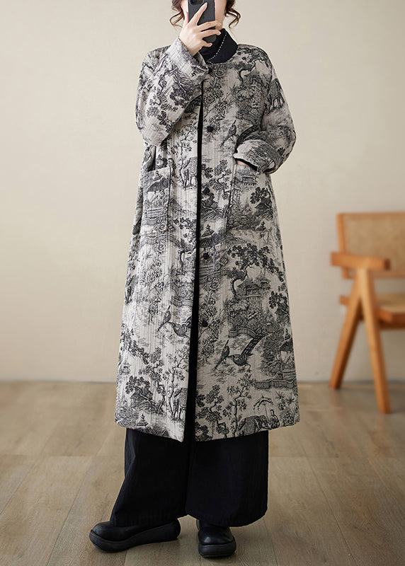 Elegantly Styled Coat for Everyday Wear