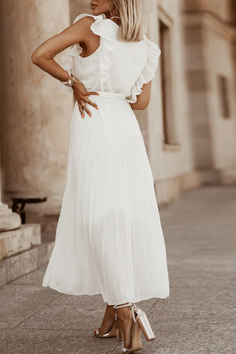 Beautifully Crafted Dress in a Classic Style