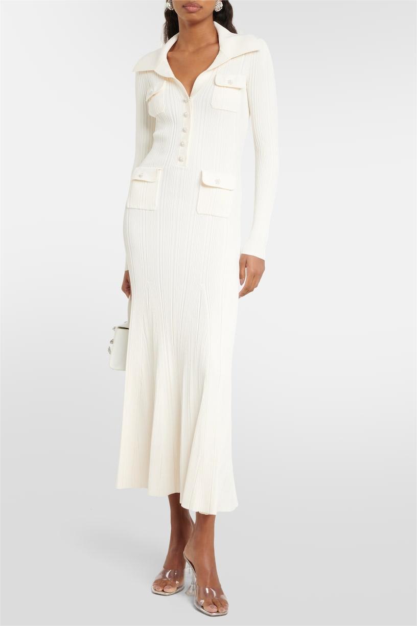 Polished Dress with an Effortless Classic Look