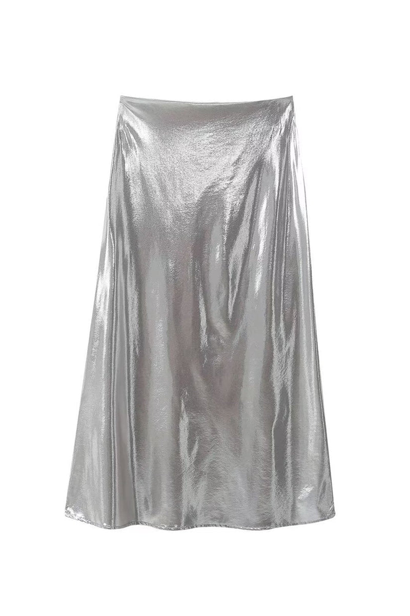 Beautifully Finished Garment in a Timeless Design