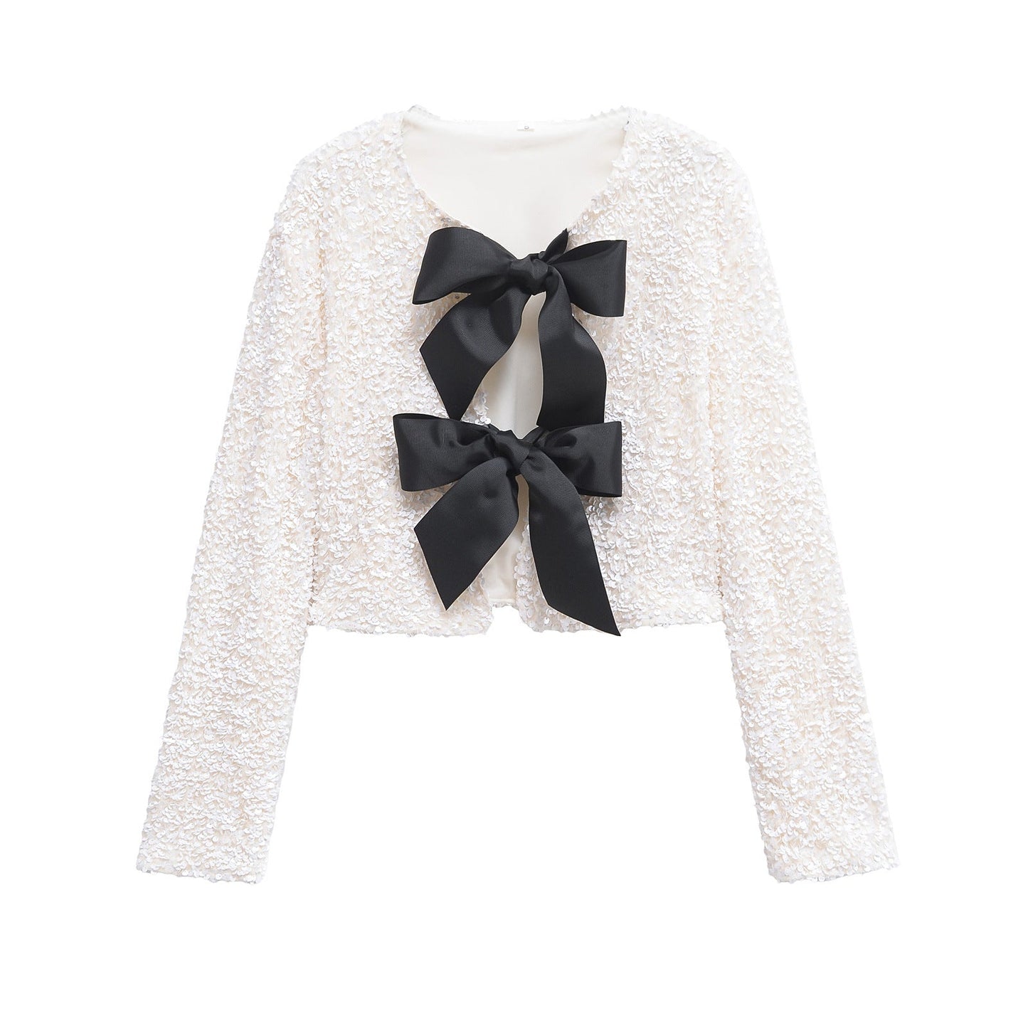 Beautifully Finished Top in a Timeless Design