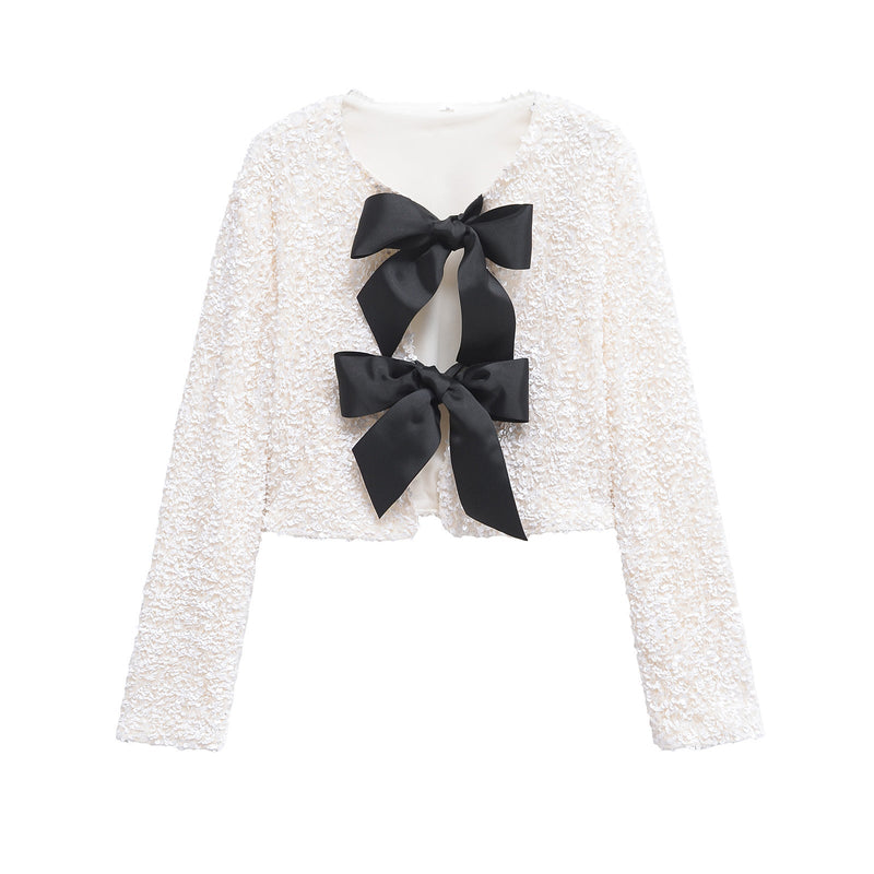Beautifully Finished Top in a Timeless Design