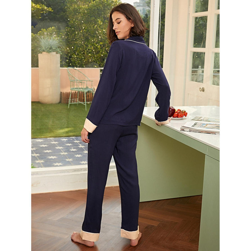 Beautifully Finished Cardigan in a Timeless Design