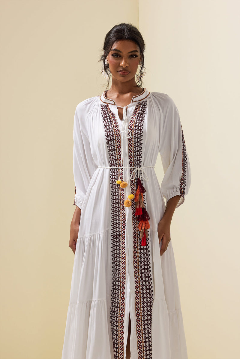 Effortlessly Elegant Dress with a Timeless Design