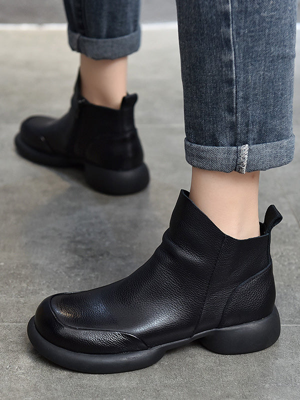 Beautifully Finished Boots in a Timeless Design