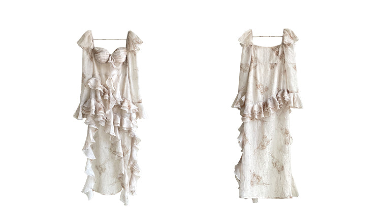 Beautifully Finished Dress in a Timeless Design