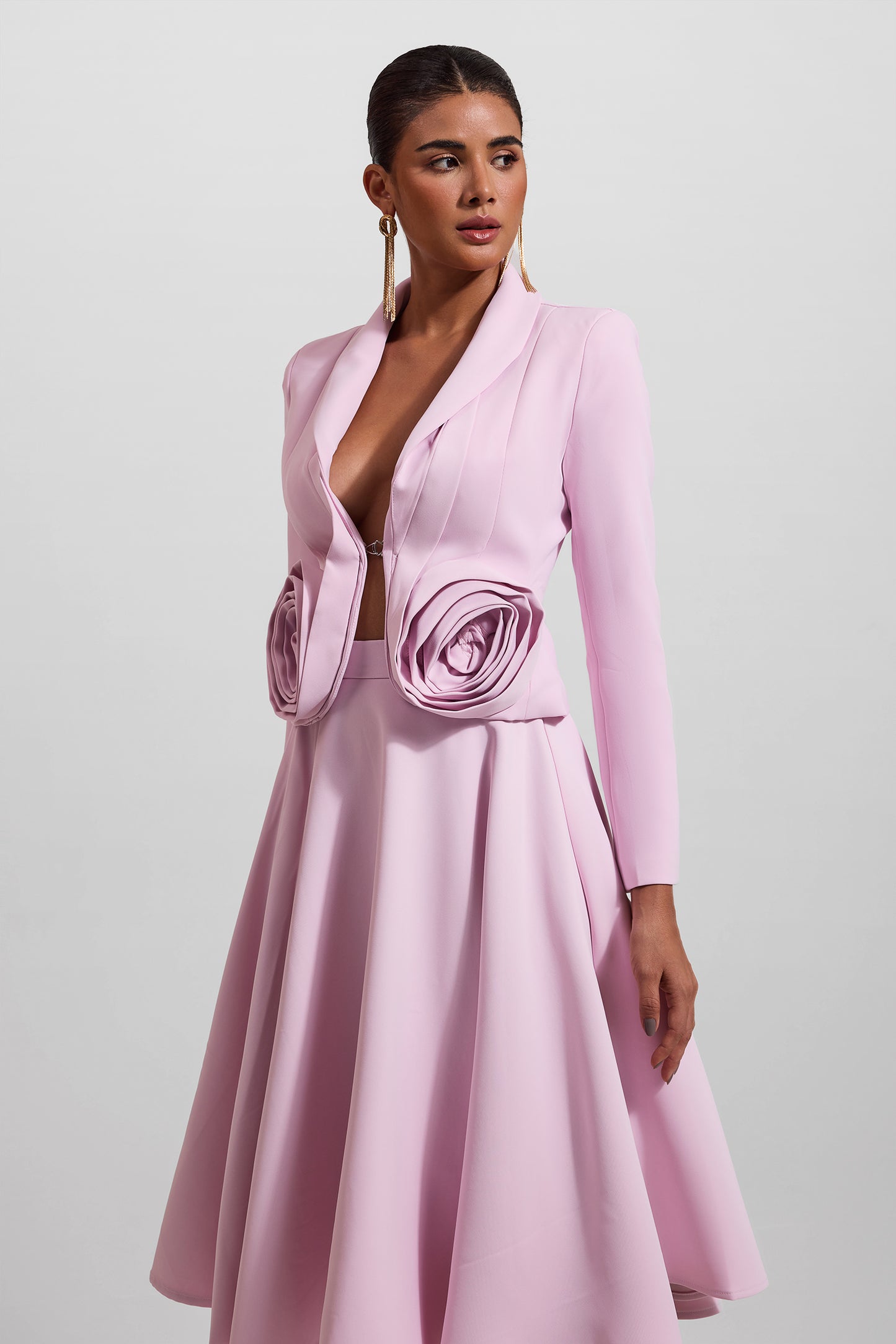 Sophisticated Garment with a Clean Classic Look