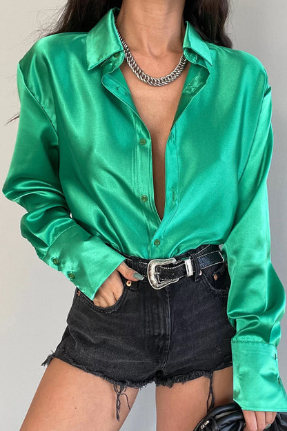 A Vintage Style Top with Delicate Timeless Details