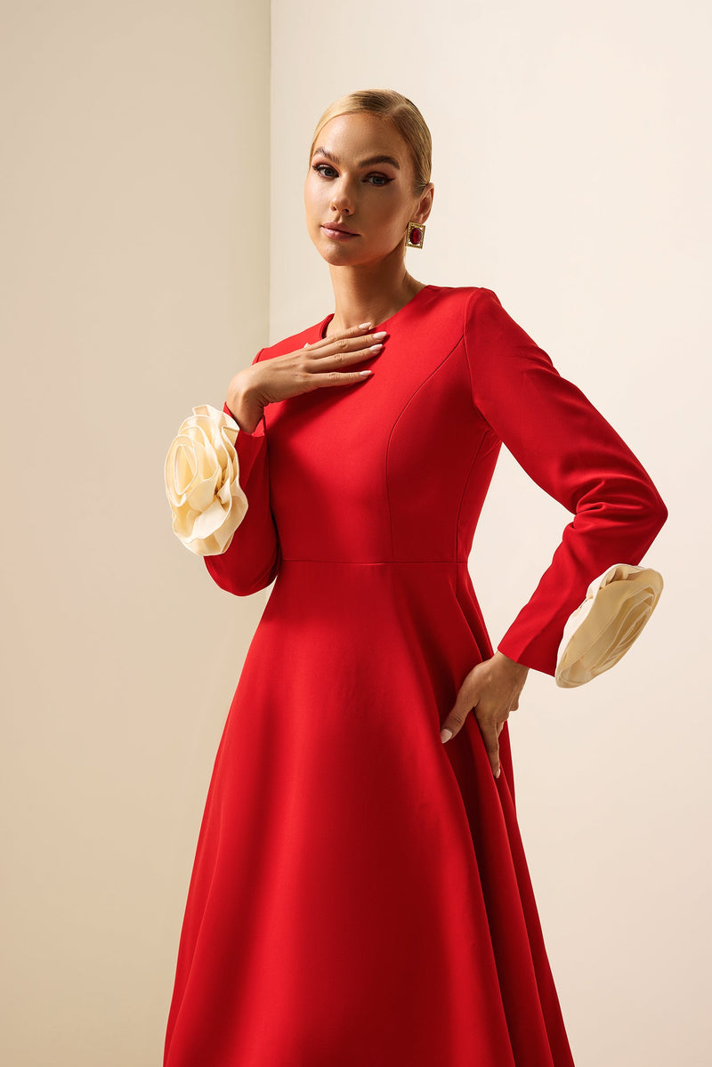 Effortlessly Elegant Dress with a Timeless Design