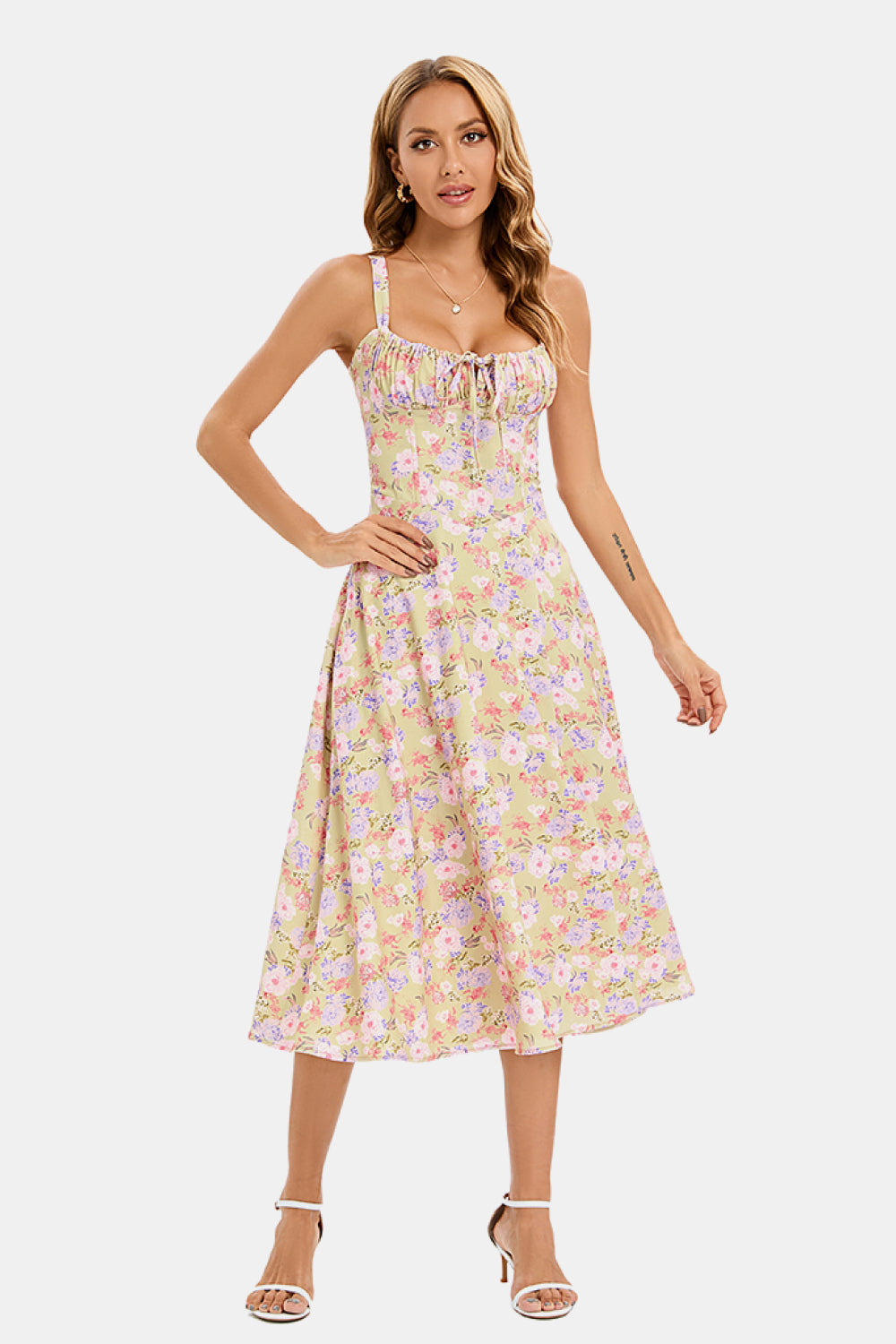 Beautifully Crafted Dress in a Classic Style