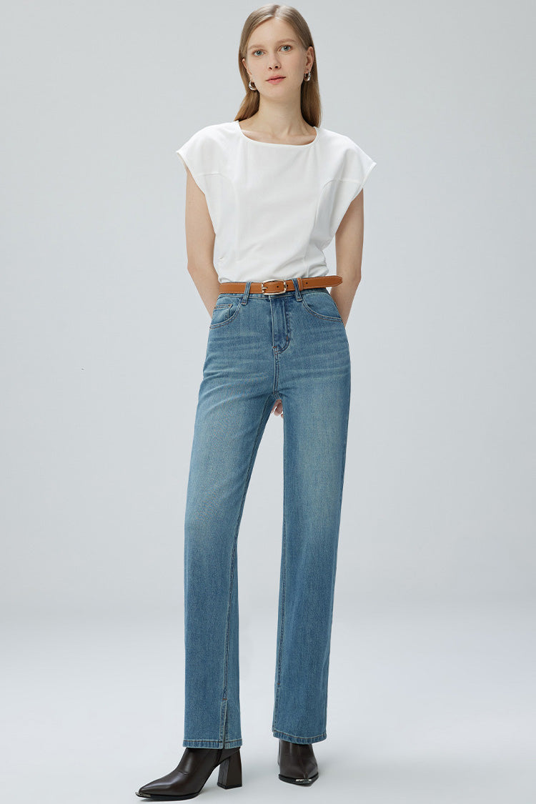 Well Tailored Garment with a Graceful Silhouette