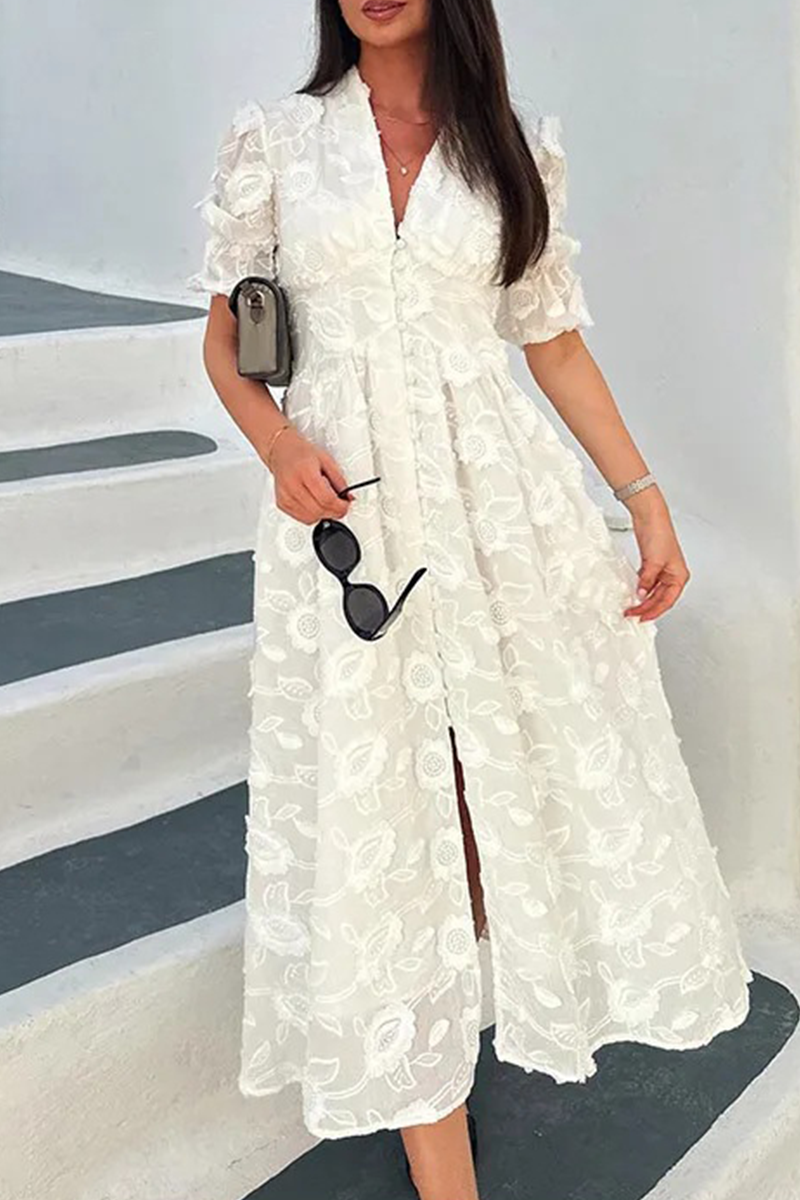 Polished Dress with an Effortless Classic Look