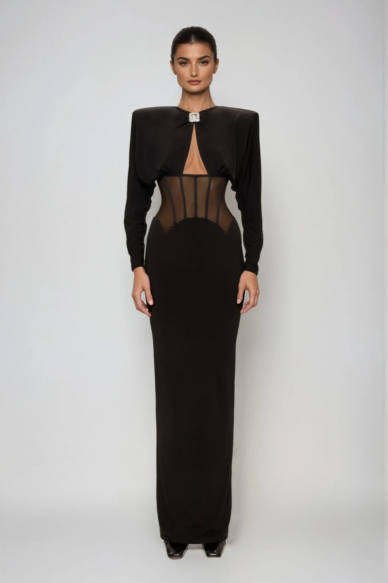 Effortlessly Elegant Dress with a Timeless Design