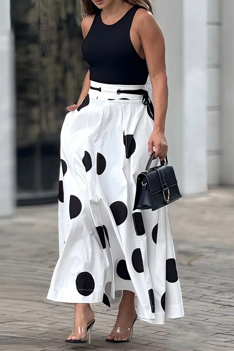 Classic Vintage Garment with a Flattering Fit