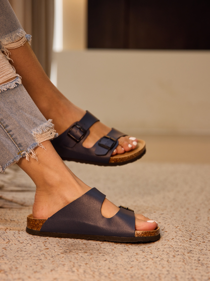 Effortlessly Elegant Garment with a Timeless Design