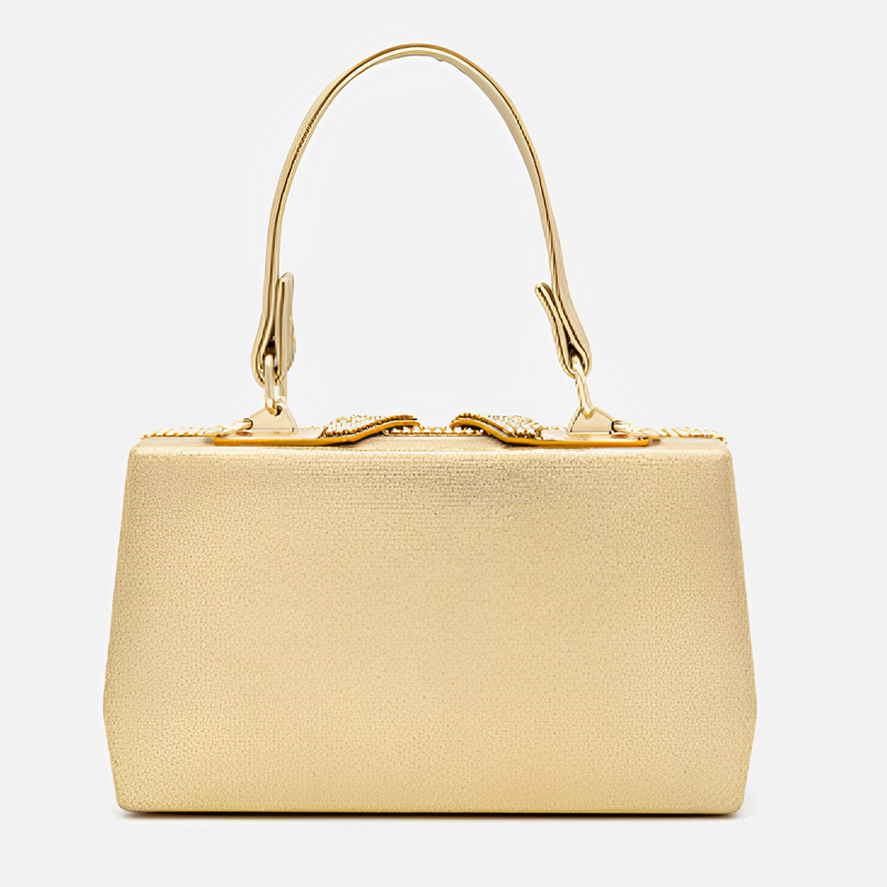 Polished Bag with an Effortless Classic Look