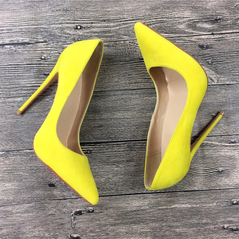 Polished Heels with an Effortless Classic Look