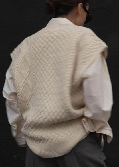 Classic Vintage Cardigan with a Flattering Fit