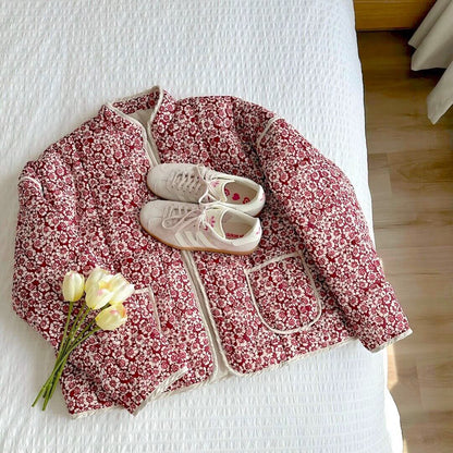 Beautifully Finished Coat in a Timeless Design
