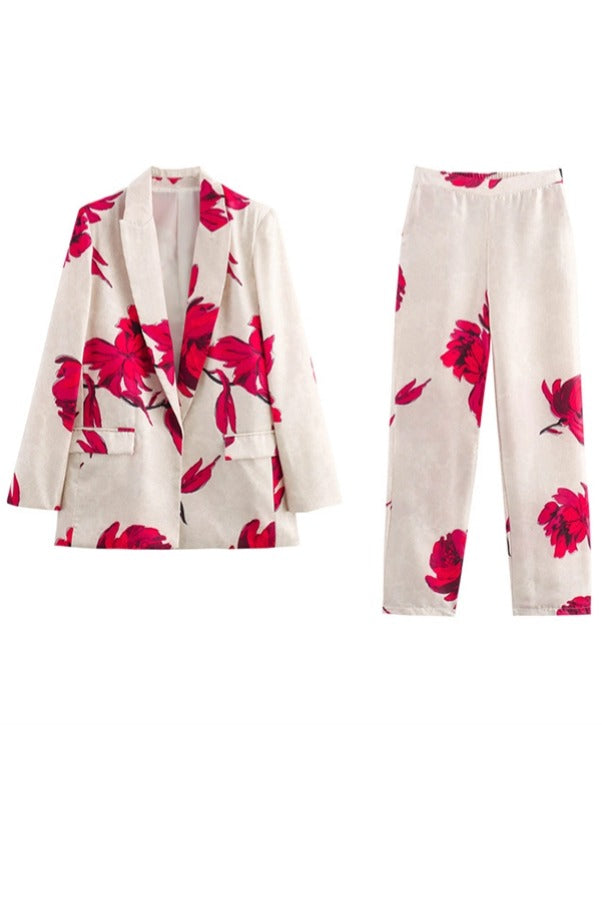 Beautifully Finished Garment in a Timeless Design