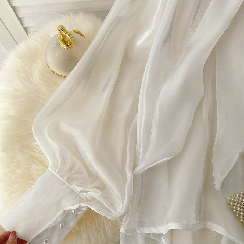 Polished Blouse with an Effortless Classic Look