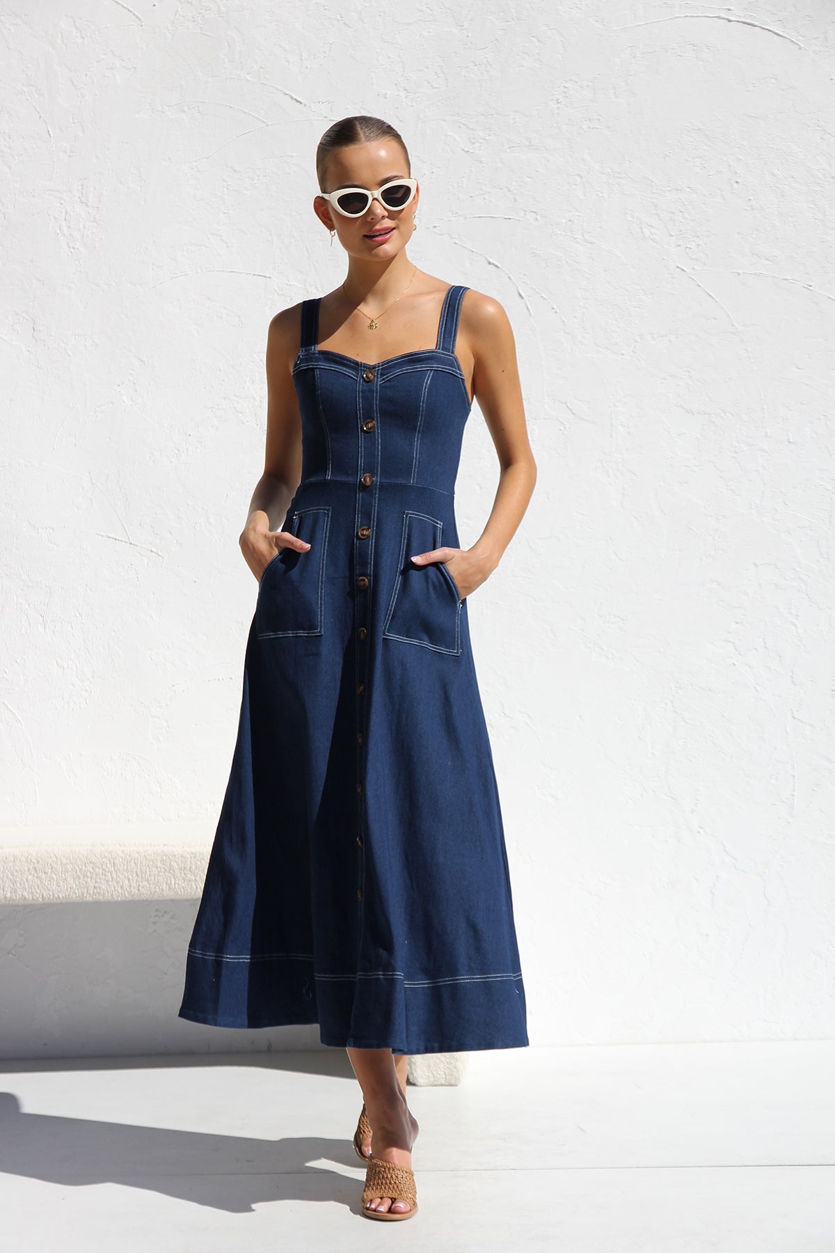 Sophisticated Dress with a Clean Classic Look