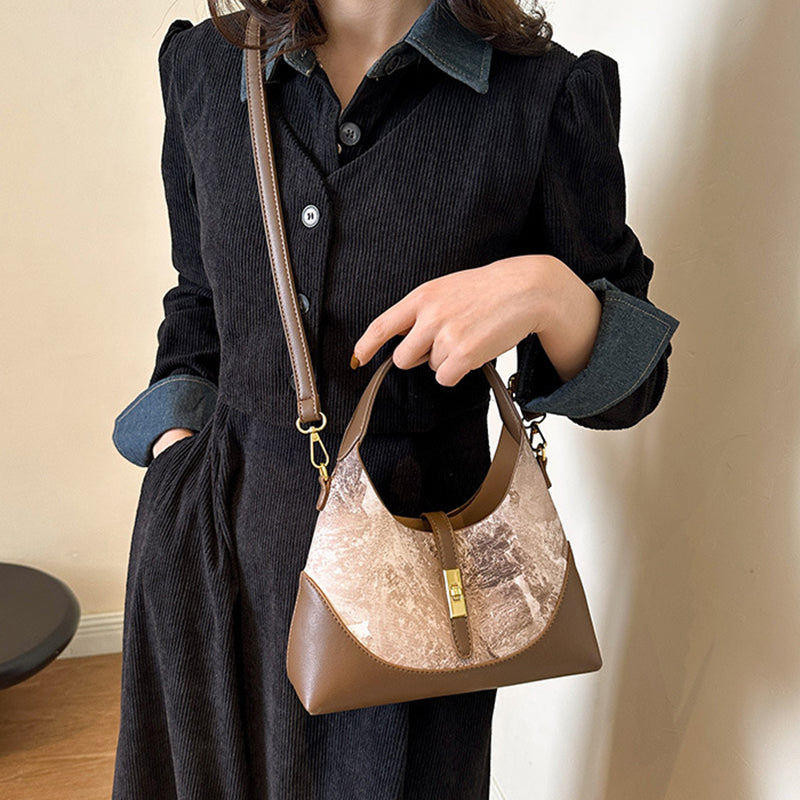 Sophisticated Bag with a Clean Classic Look