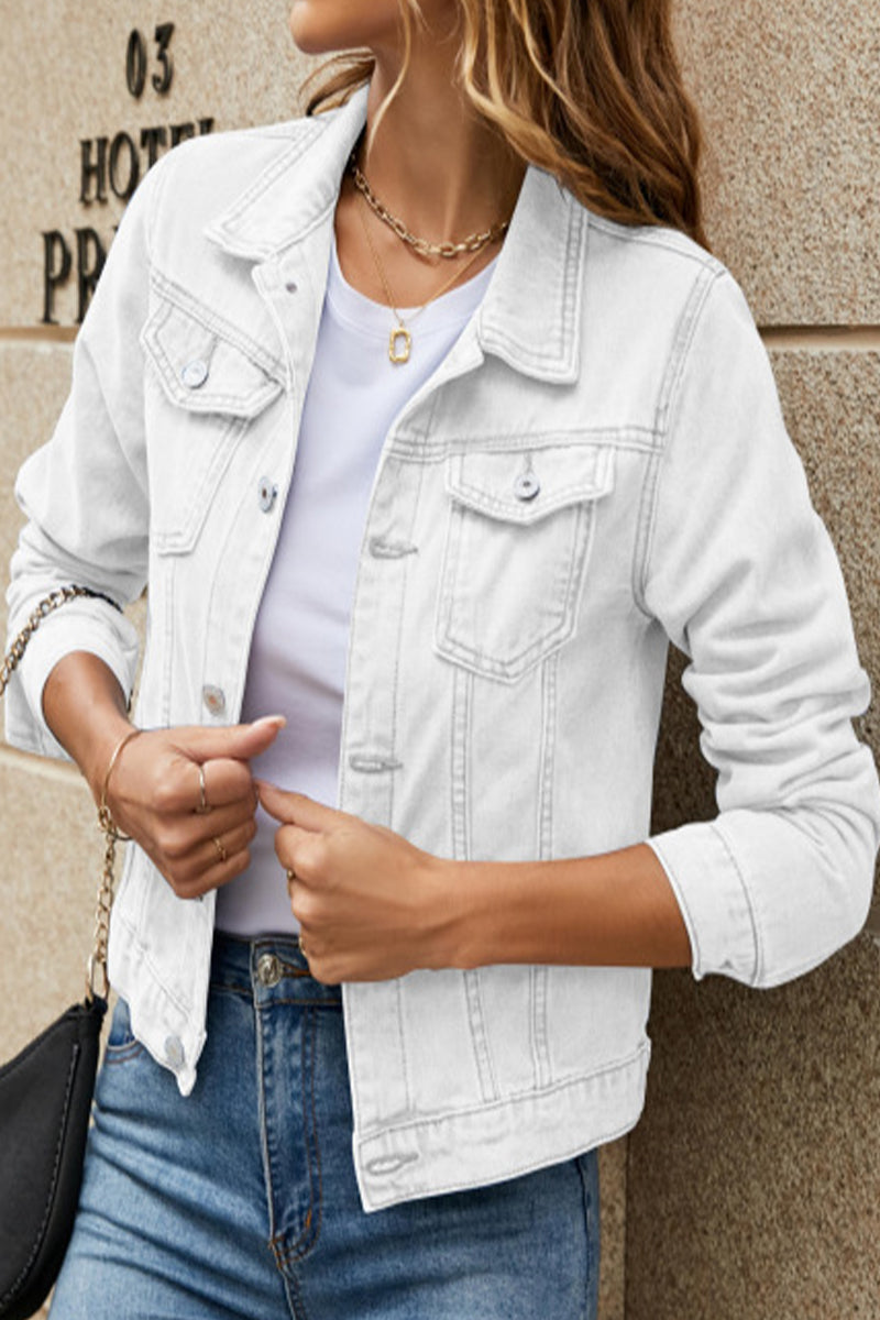 Classic Vintage Jacket with a Flattering Fit