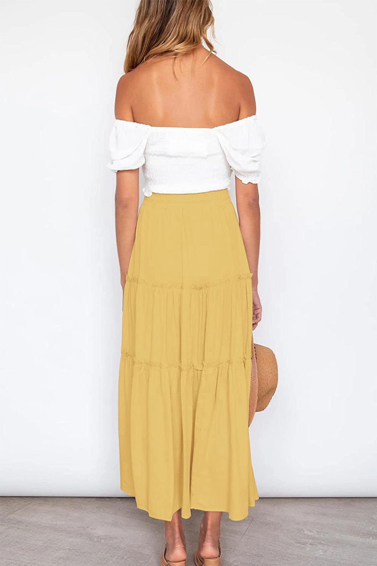Well Tailored Garment with a Graceful Silhouette