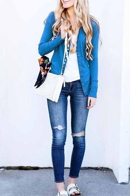 Effortlessly Elegant Cardigan with a Timeless Design