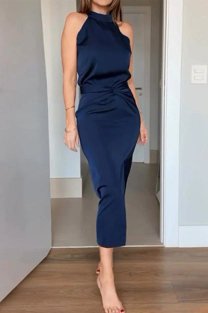 Classic Vintage Garment with a Flattering Fit