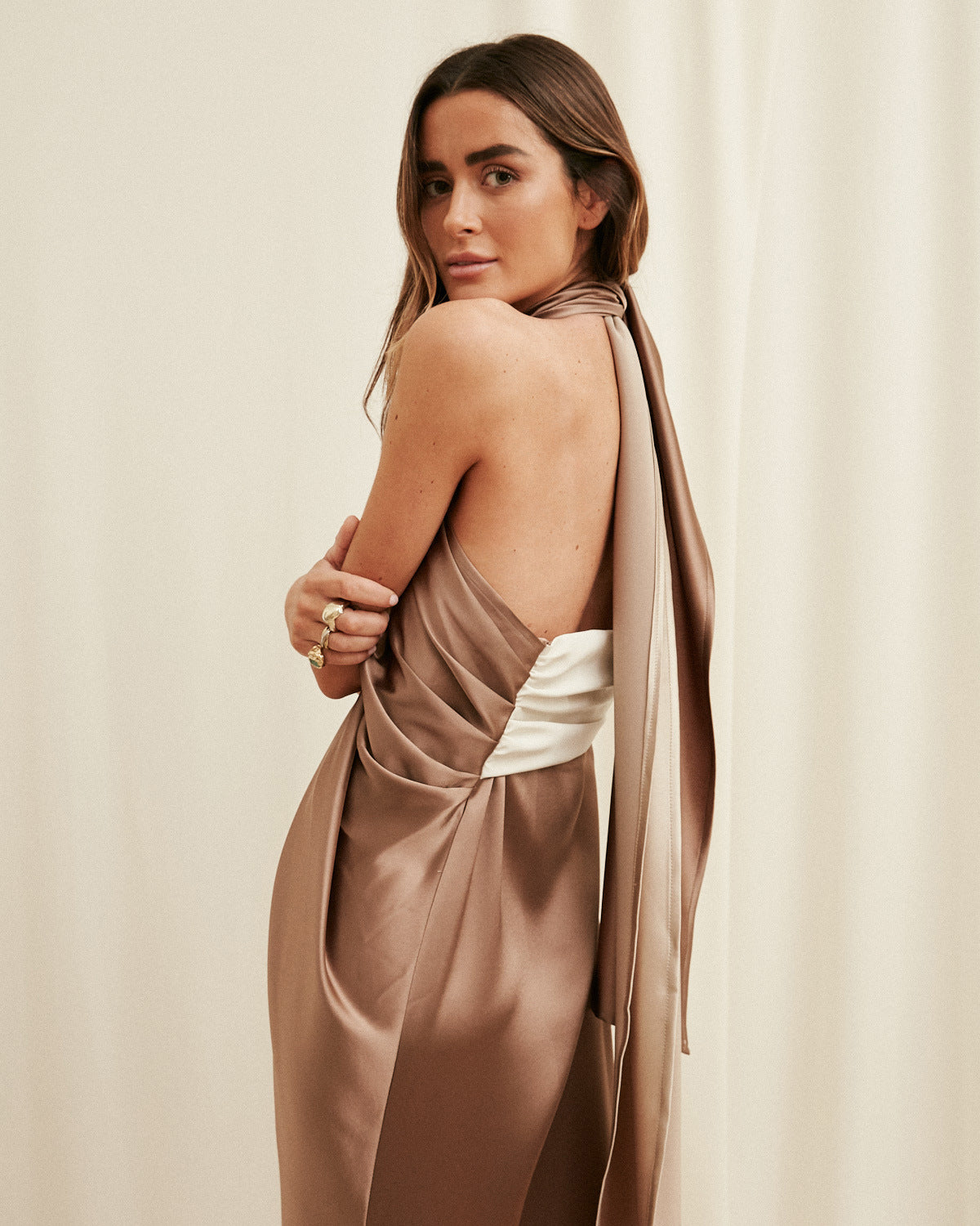 Gracefully Styled Dress for Any Occasion