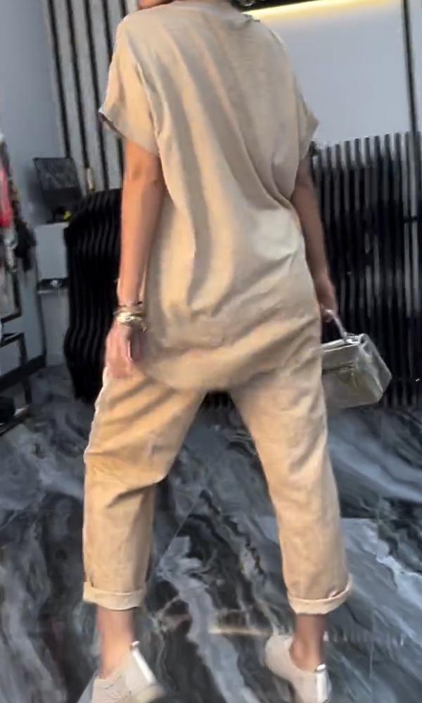 Sophisticated Pants with a Clean Classic Look
