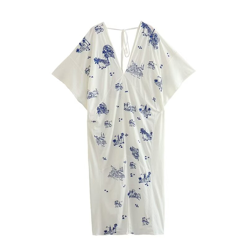 A Vintage Style Dress with Delicate Timeless Details