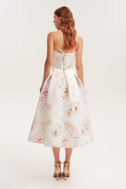A Vintage Style Dress with Delicate Timeless Details