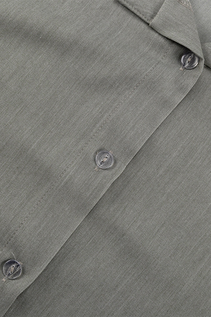 Well Tailored Garment with a Graceful Silhouette