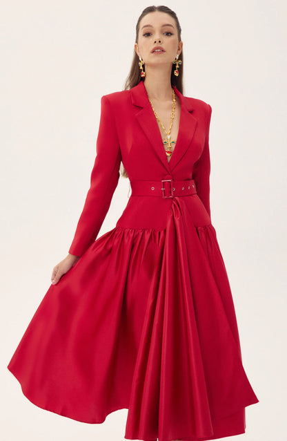 Polished Dress with an Effortless Classic Look