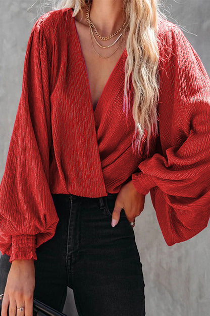 Sophisticated Blouse with a Clean Classic Look