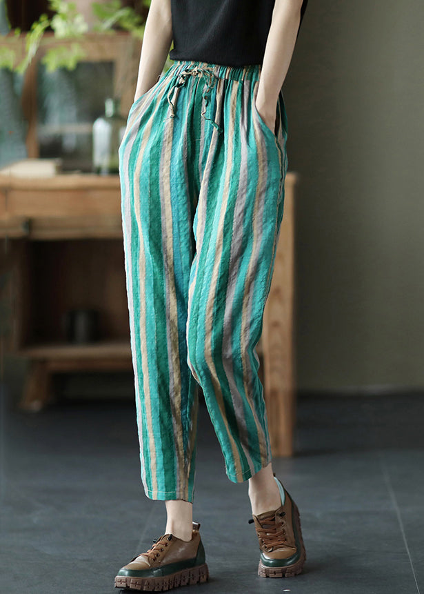 Well Tailored Pants with a Graceful Silhouette