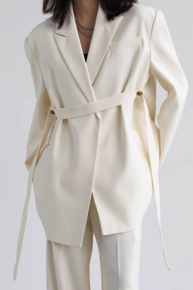 Sophisticated Garment with a Clean Classic Look