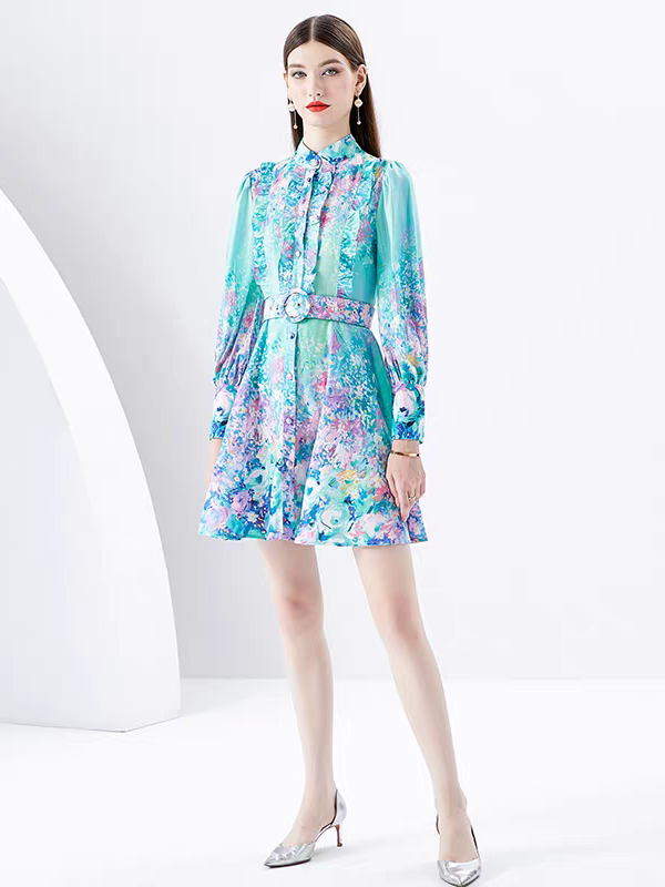 Beautifully Crafted Dress in a Classic Style